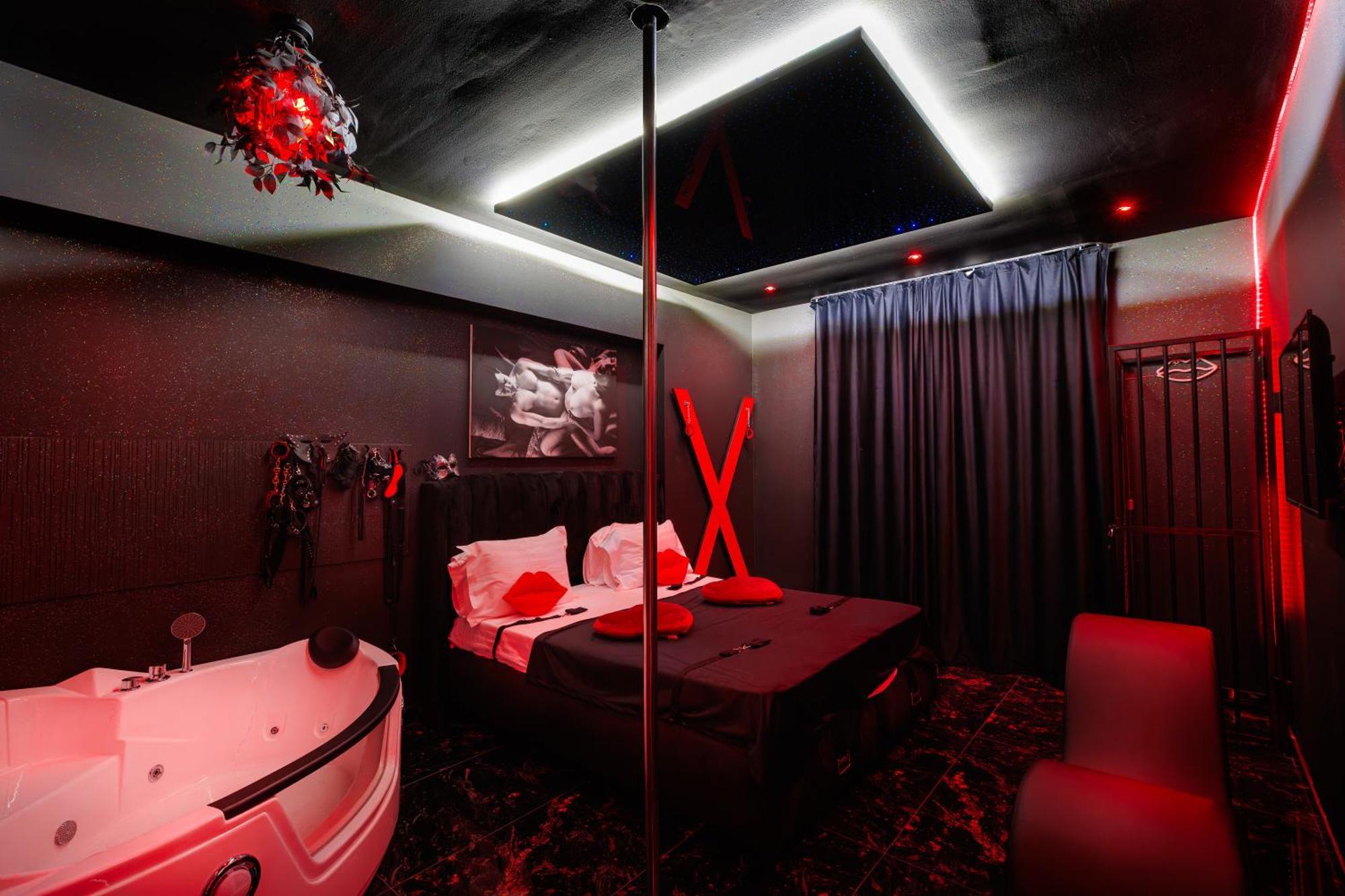 Romeo Nights - Love Rooms - Adults Only Бухарест Екстер'єр фото
