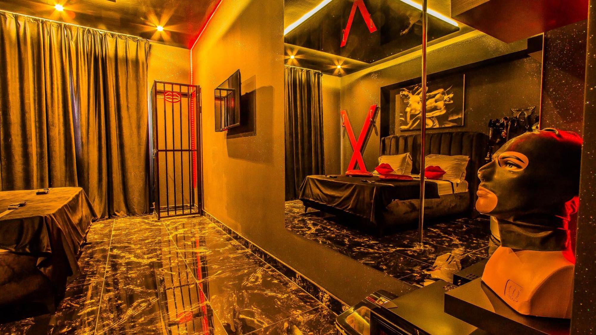 Romeo Nights - Love Rooms - Adults Only Бухарест Екстер'єр фото