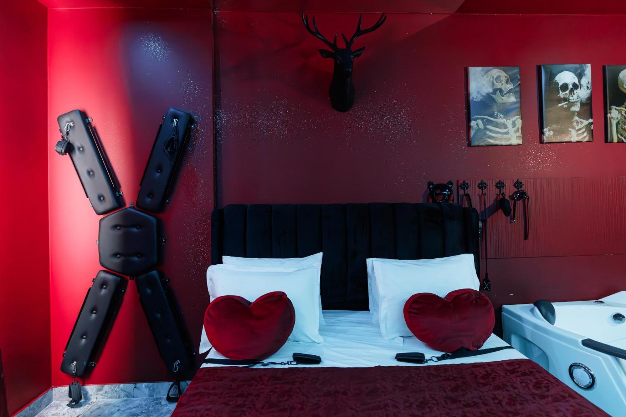 Romeo Nights - Love Rooms - Adults Only Бухарест Екстер'єр фото